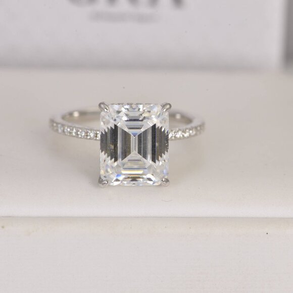 Certified 5.5ct Emerald Cut Moissanite Engagement Ring 925 - Picture 5 of 8